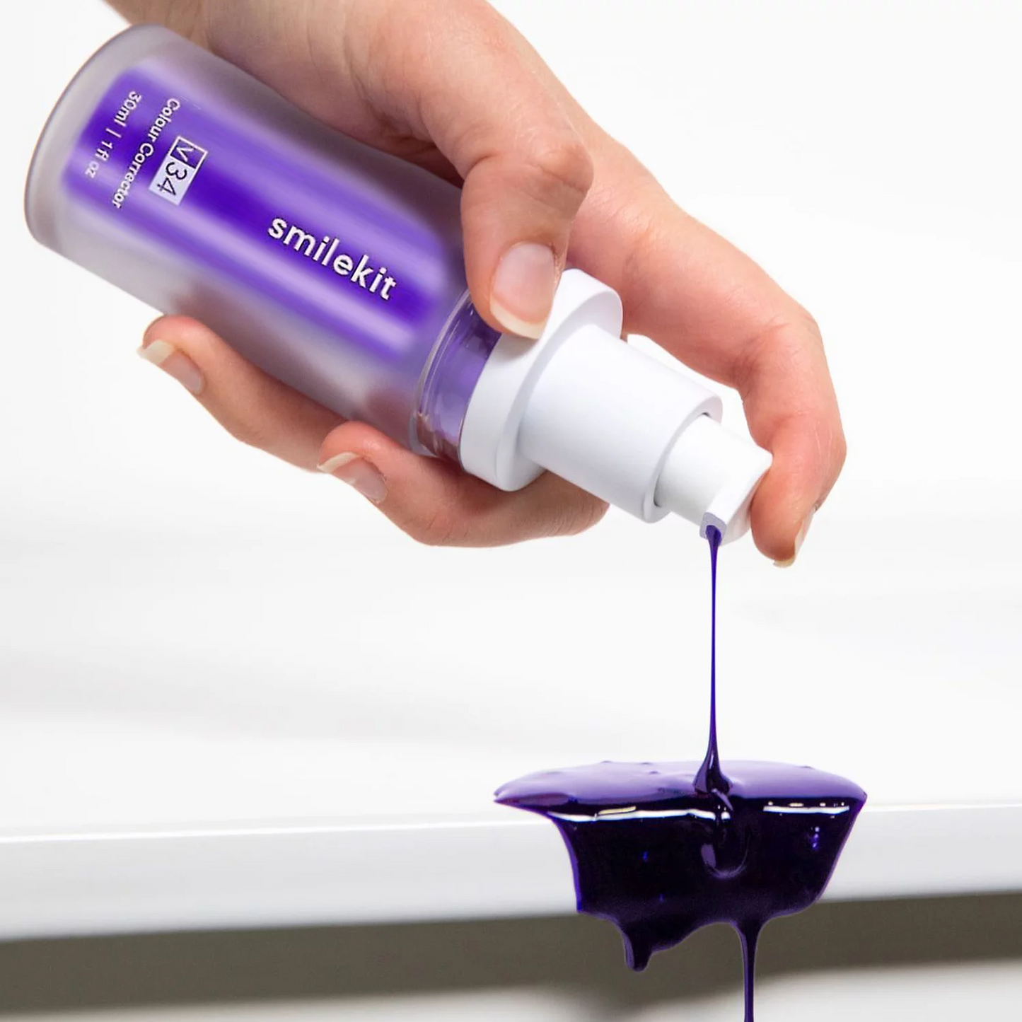 V34 Colour Corrector - Essential Smile